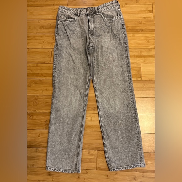 H&M women’s Classic Denim Gray 5-pocket Mid Rise Mom Jeans|Sz:US:6 EU:38 - Picture 7 of 15